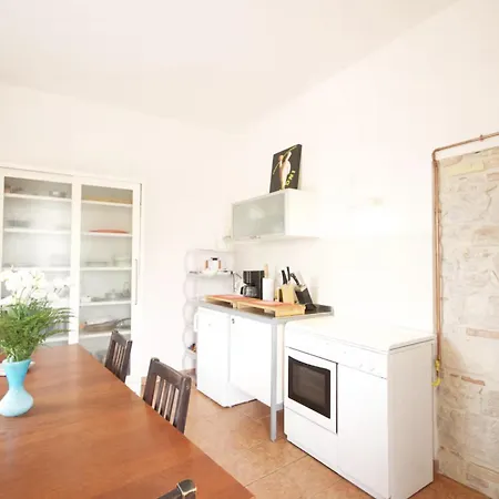 Casa Elvira Basilico アパート *