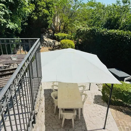 Apartment Casa Elvira Basilico *